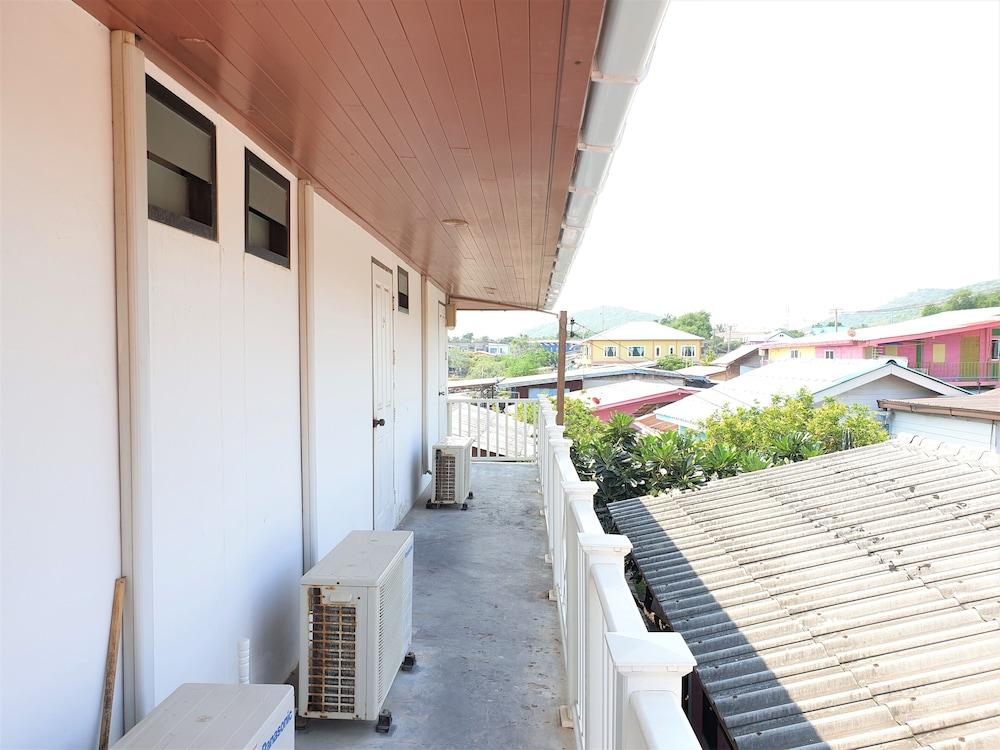 Sea Beach Koh Larn 2 Екстер'єр фото
